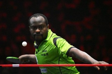 LOL Worlds 直播-新加坡大满贯是谁在制造冷门？将名将挨个淘汰出局