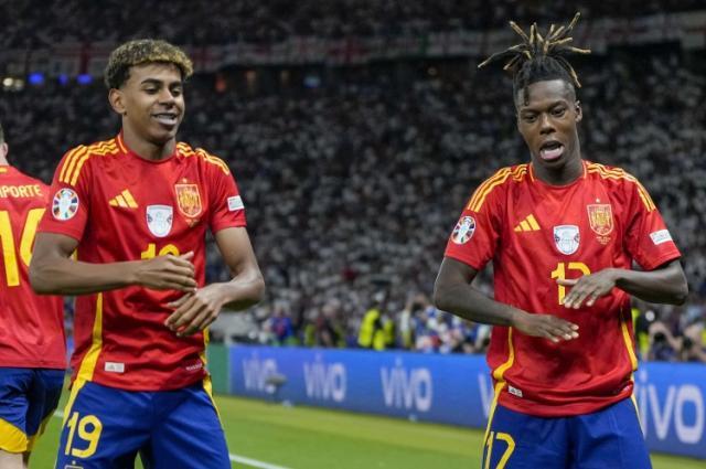 1728864733960004236.jpg 66945183007c3.jpg